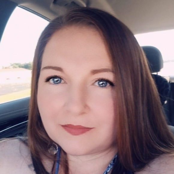 Meet your Posher, Kimberly - Picture 1 of 1